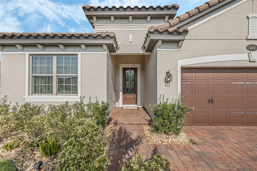 Active With Contract: $499,999 (4 beds, 3 baths, 2211 Square Feet)