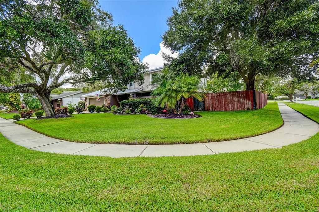 Active With Contract: $519,900 (4 beds, 2 baths, 2245 Square Feet)