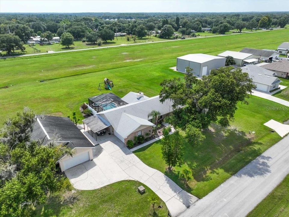 Active With Contract: $550,000 (4 beds, 2 baths, 1852 Square Feet)