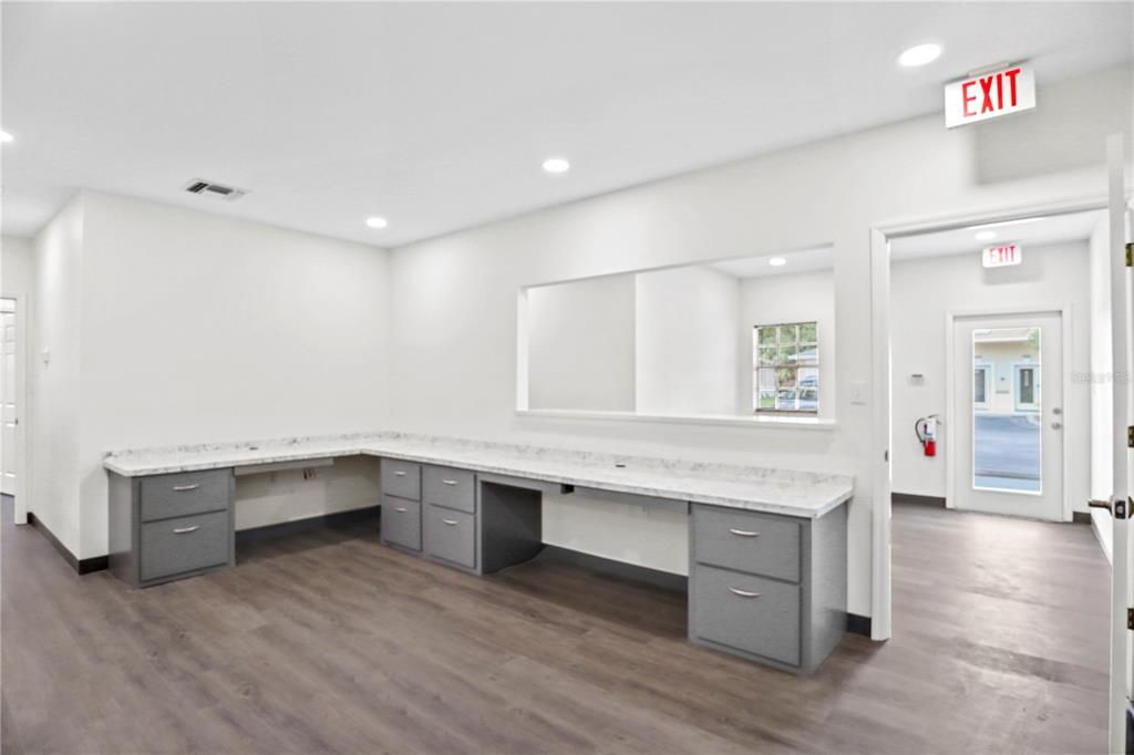 Active With Contract: $725,000 (0 beds, 0 baths, 2000 Square Feet)