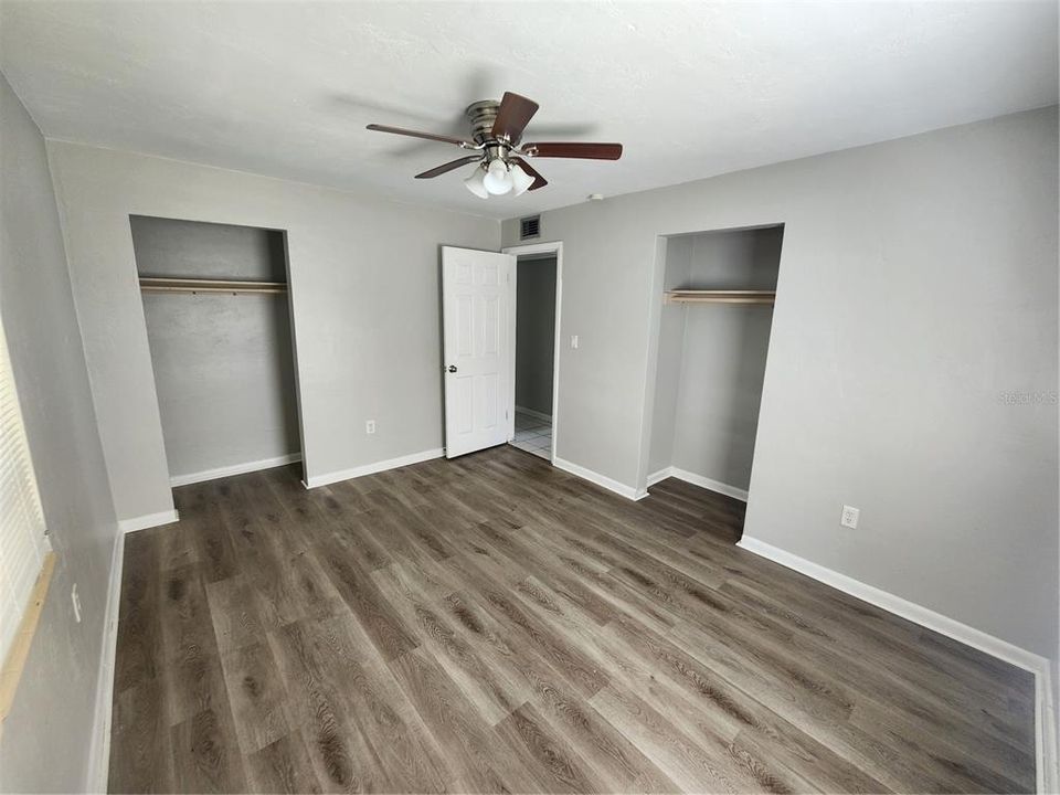 For Sale: $174,000 (2 beds, 1 baths, 851 Square Feet)