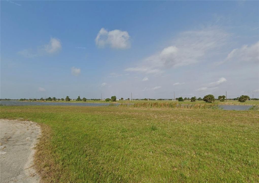 En Venta: $38,000 (0.23 acres)