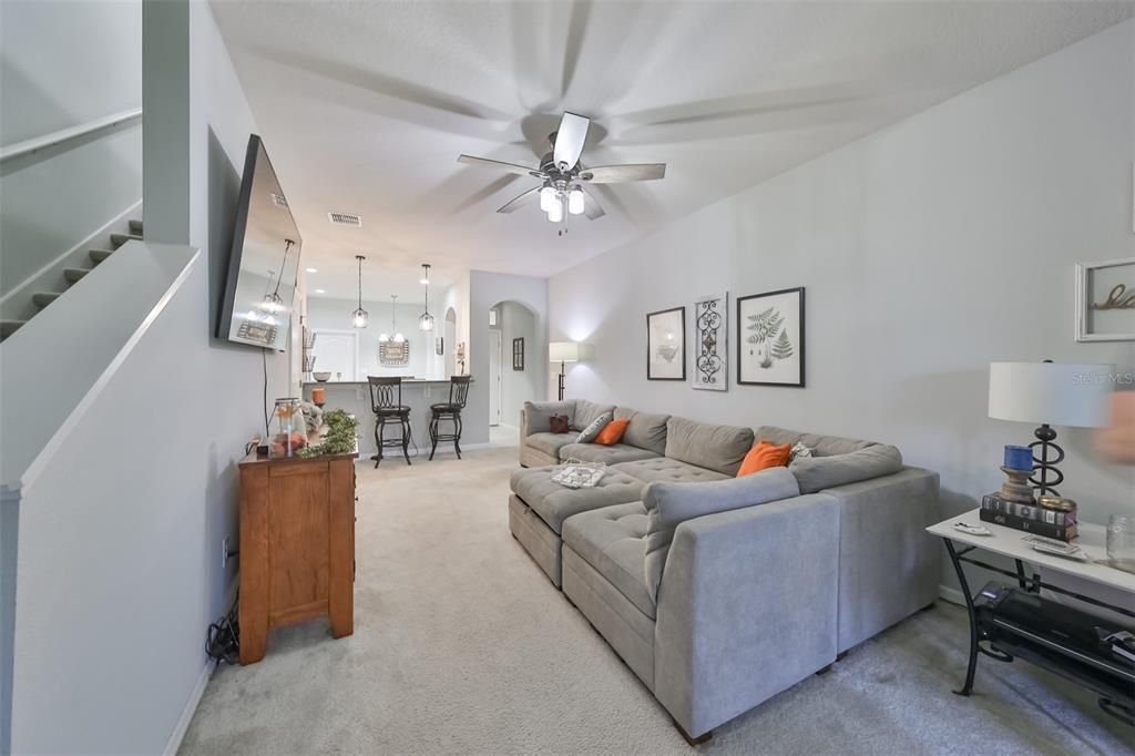 Active With Contract: $2,150 (3 beds, 2 baths, 1536 Square Feet)