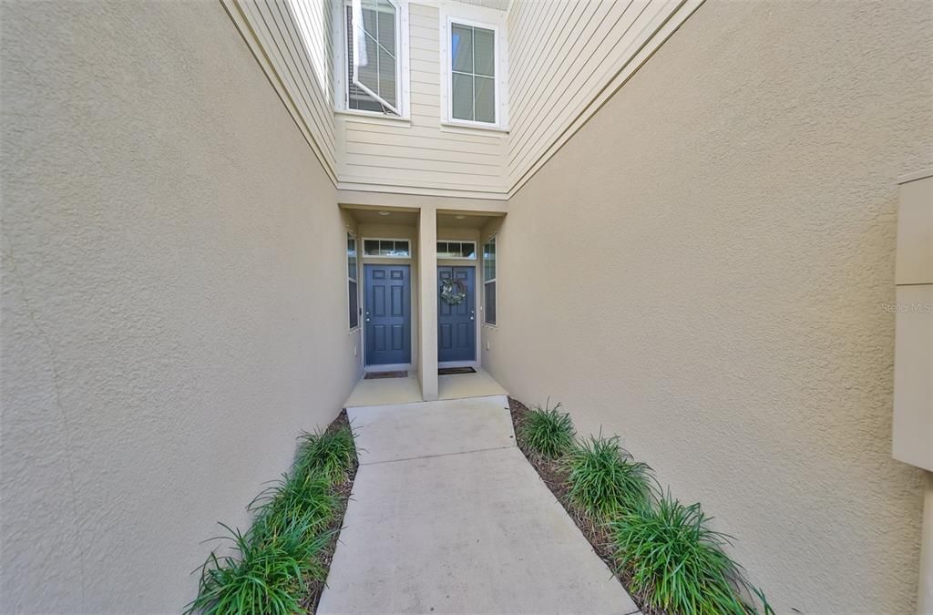 Active With Contract: $2,150 (3 beds, 2 baths, 1536 Square Feet)