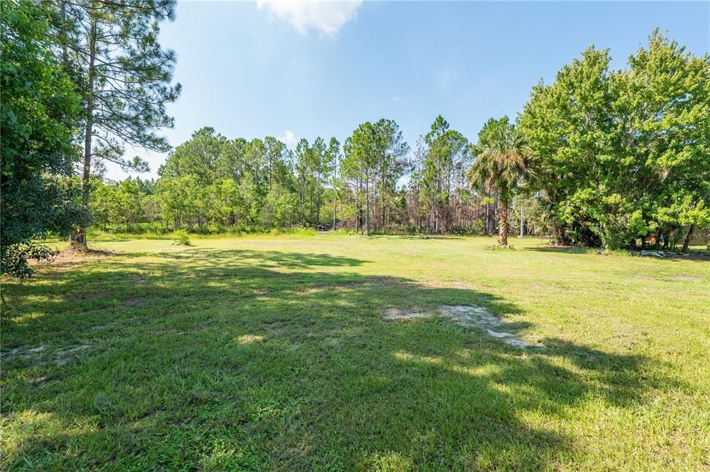 For Sale: $629,000 (3 beds, 2 baths, 1064 Square Feet)