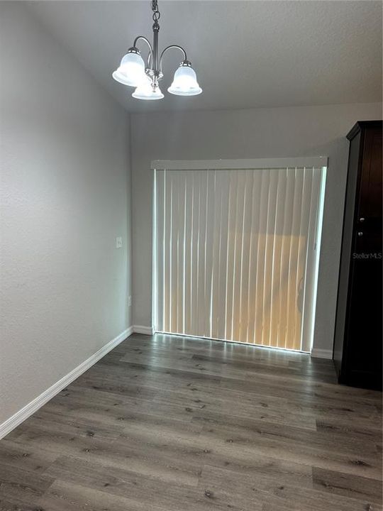 For Rent: $1,800 (3 beds, 2 baths, 1332 Square Feet)