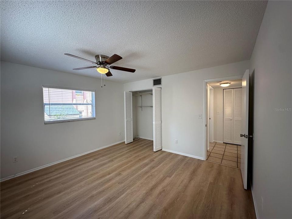 For Rent: $1,945 (2 beds, 2 baths, 900 Square Feet)