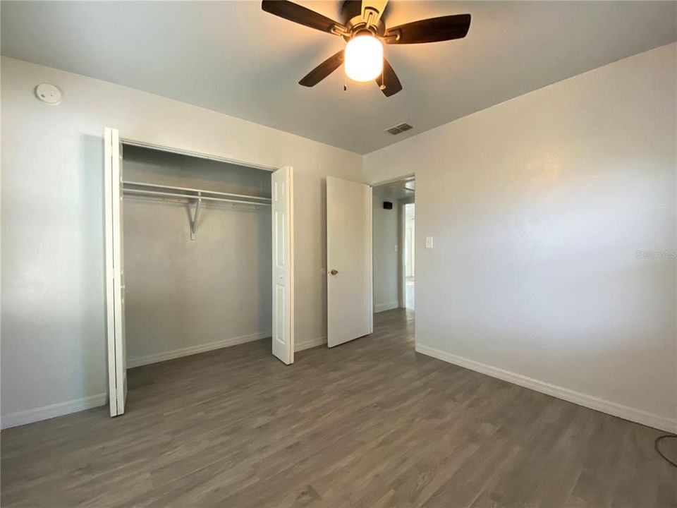 Active With Contract: $2,249 (2 beds, 1 baths, 1356 Square Feet)