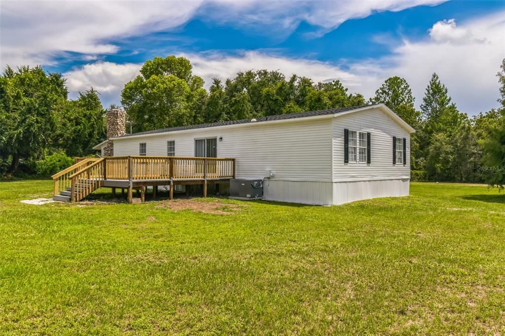 Active With Contract: $235,000 (3 beds, 2 baths, 1512 Square Feet)