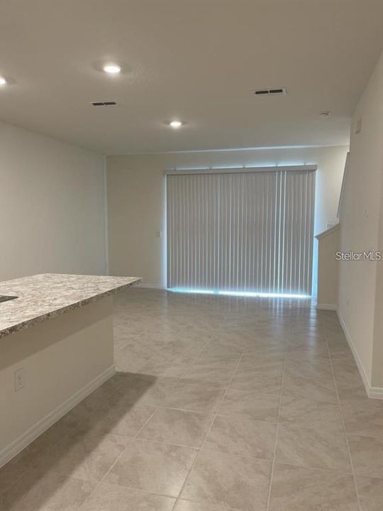 Active With Contract: $1,890 (3 beds, 2 baths, 1673 Square Feet)