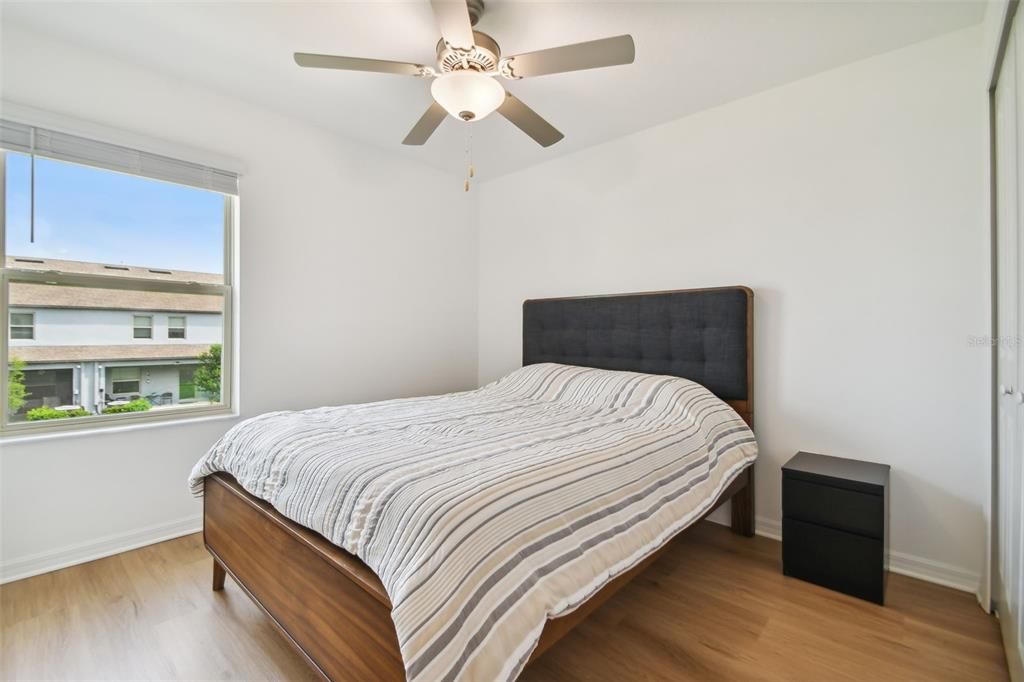 For Sale: $327,000 (3 beds, 2 baths, 1601 Square Feet)