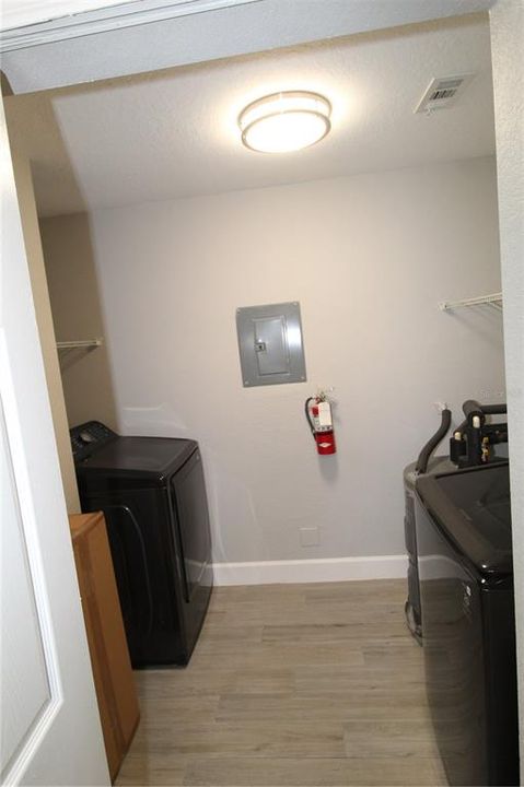 For Rent: $1,600 (1 beds, 1 baths, 671 Square Feet)