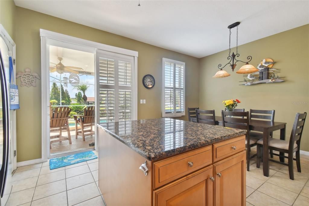 KITCHEN ISLAND