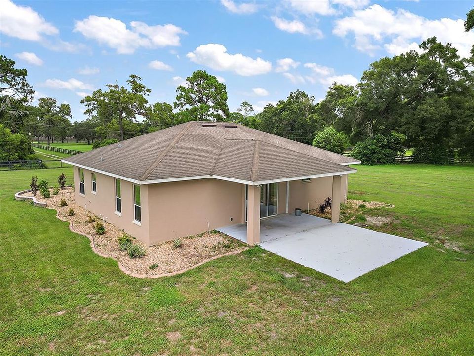 For Sale: $497,500 (3 beds, 2 baths, 1860 Square Feet)