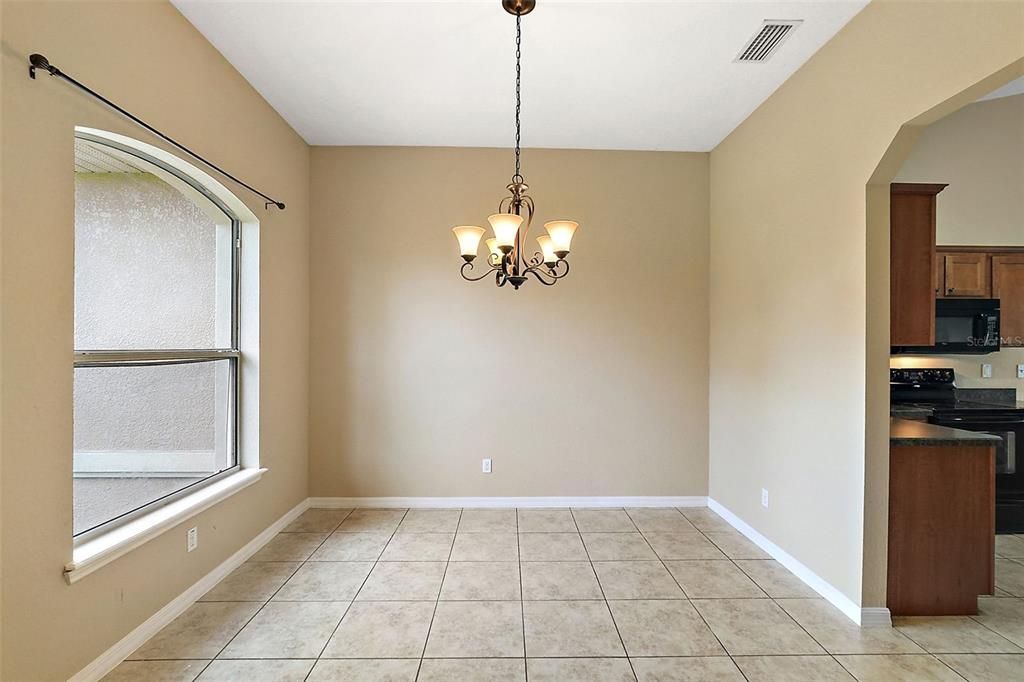 For Sale: $497,500 (3 beds, 2 baths, 1860 Square Feet)