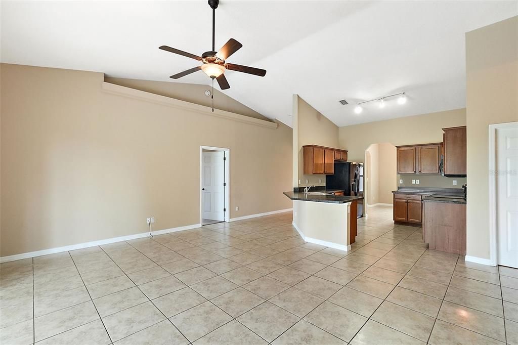 For Sale: $497,500 (3 beds, 2 baths, 1860 Square Feet)