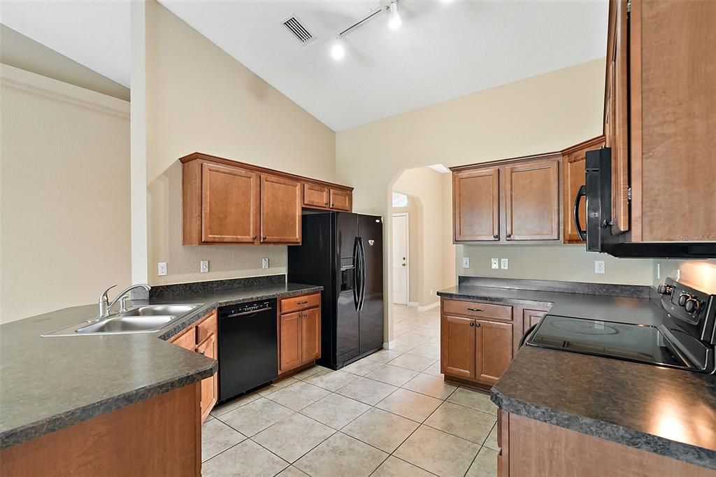 For Sale: $497,500 (3 beds, 2 baths, 1860 Square Feet)