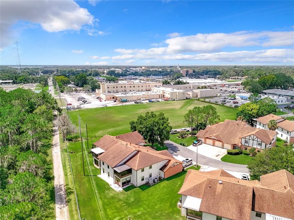 Active With Contract: $170,000 (3 beds, 2 baths, 1691 Square Feet)