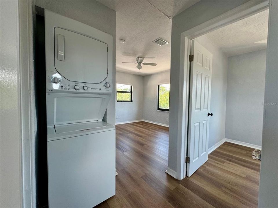 For Rent: $1,550 (2 beds, 1 baths, 530 Square Feet)