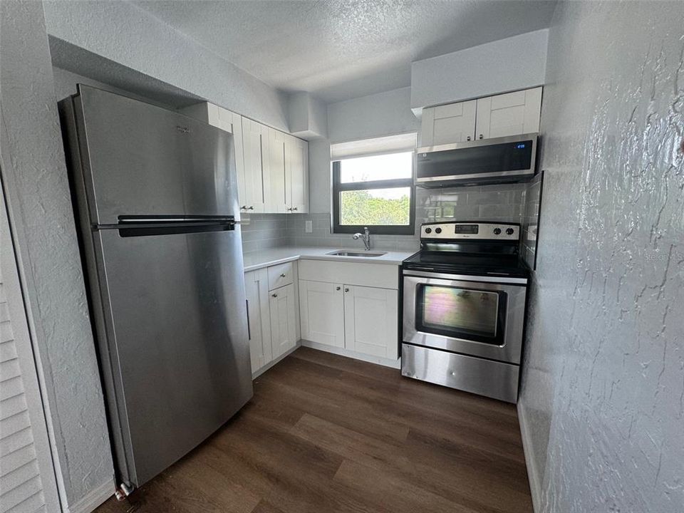 For Rent: $1,550 (2 beds, 1 baths, 530 Square Feet)