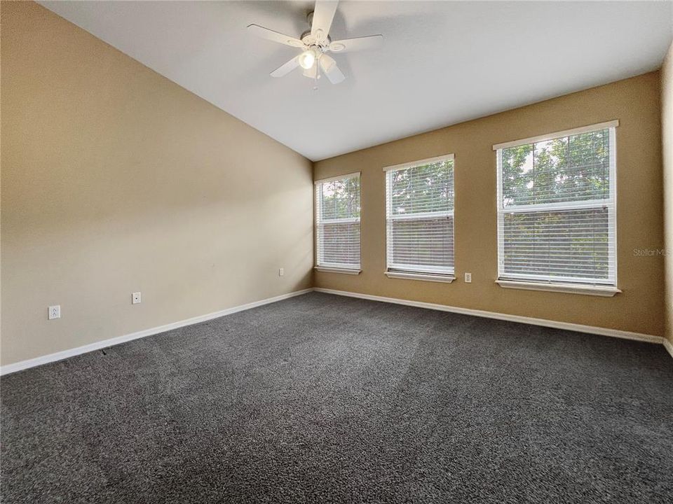 For Rent: $2,000 (3 beds, 2 baths, 1513 Square Feet)