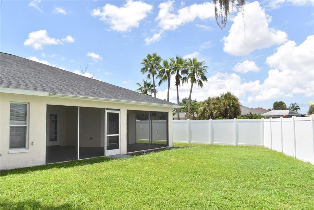 Active With Contract: $3,000 (4 beds, 2 baths, 2213 Square Feet)