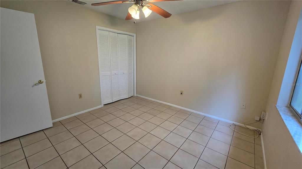 For Rent: $1,450 (2 beds, 1 baths, 824 Square Feet)