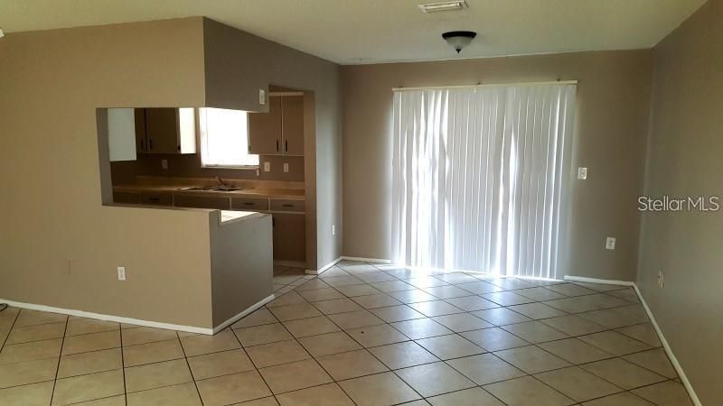 For Rent: $1,600 (2 beds, 2 baths, 1184 Square Feet)