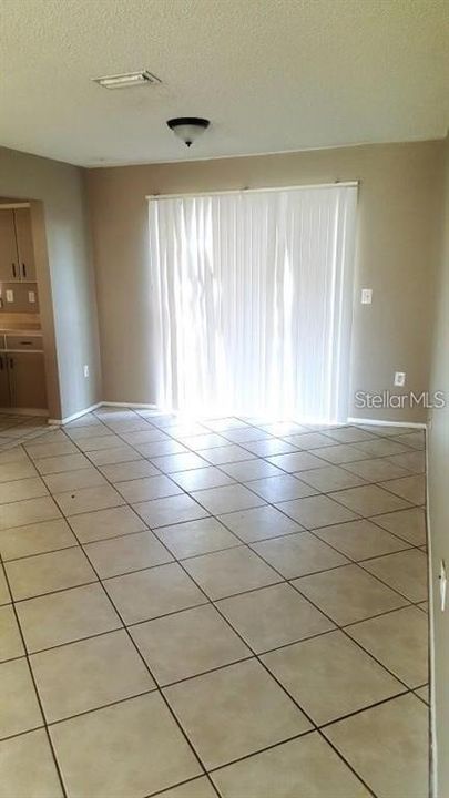 For Rent: $1,600 (2 beds, 2 baths, 1184 Square Feet)