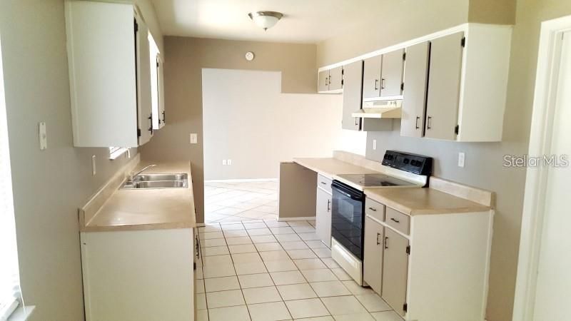 For Rent: $1,600 (2 beds, 2 baths, 1184 Square Feet)