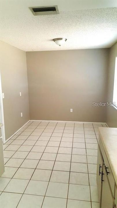 For Rent: $1,600 (2 beds, 2 baths, 1184 Square Feet)