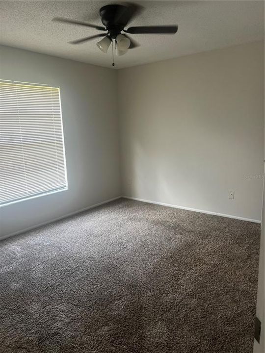 Active With Contract: $1,995 (2 beds, 2 baths, 1098 Square Feet)