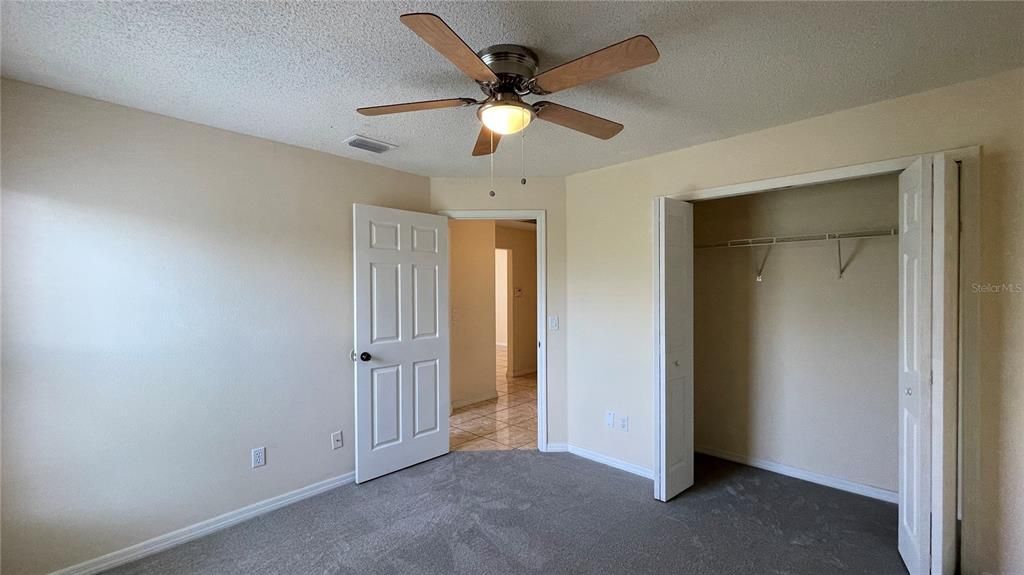 For Rent: $1,650 (3 beds, 2 baths, 1270 Square Feet)