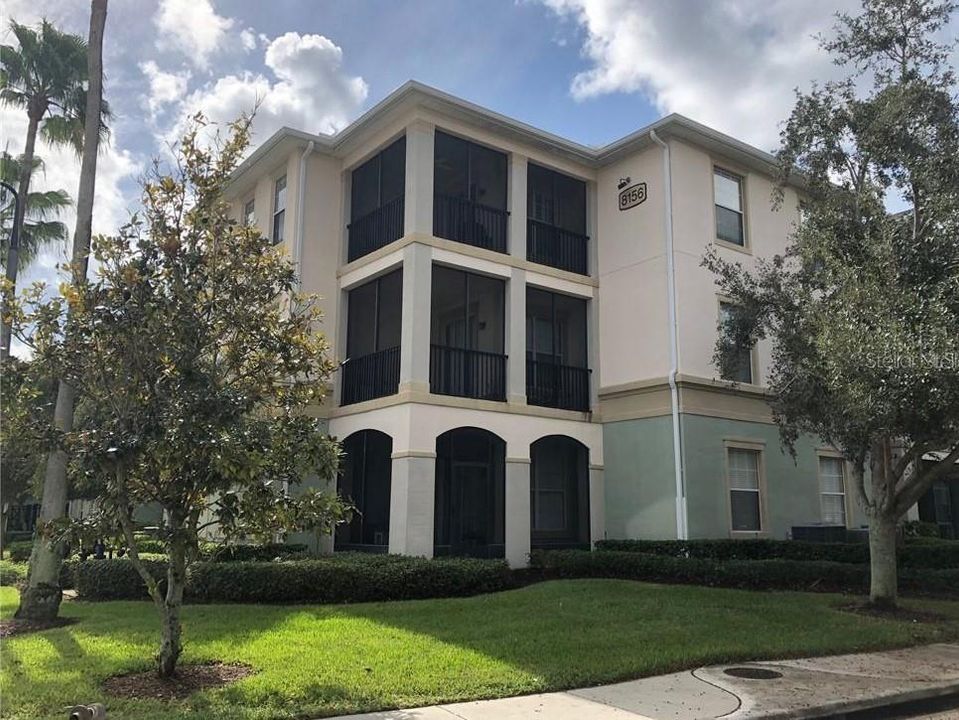 Recently Rented: $2,300 (3 beds, 2 baths, 1442 Square Feet)