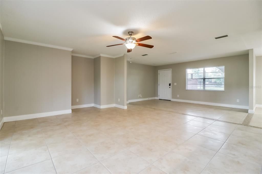 For Rent: $1,940 (3 beds, 2 baths, 1467 Square Feet)