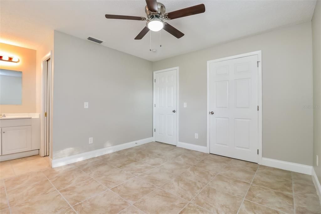 For Rent: $1,940 (3 beds, 2 baths, 1467 Square Feet)