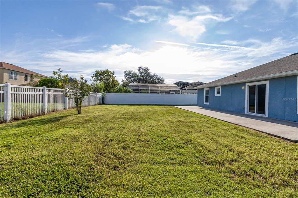 Active With Contract: $280,000 (4 beds, 2 baths, 1764 Square Feet)