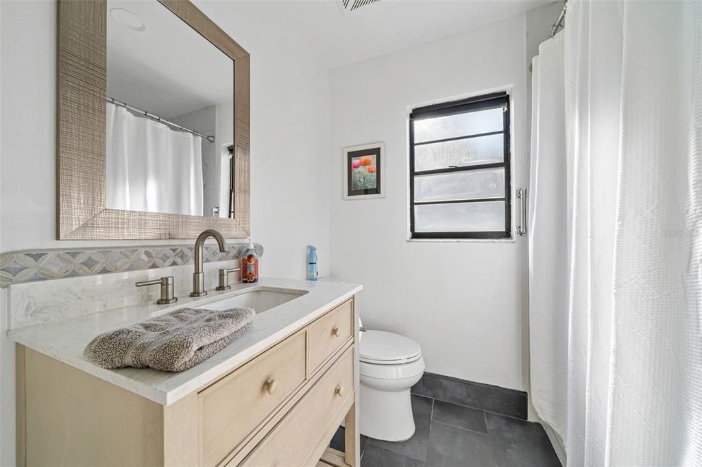 Active With Contract: $439,000 (3 beds, 2 baths, 1378 Square Feet)