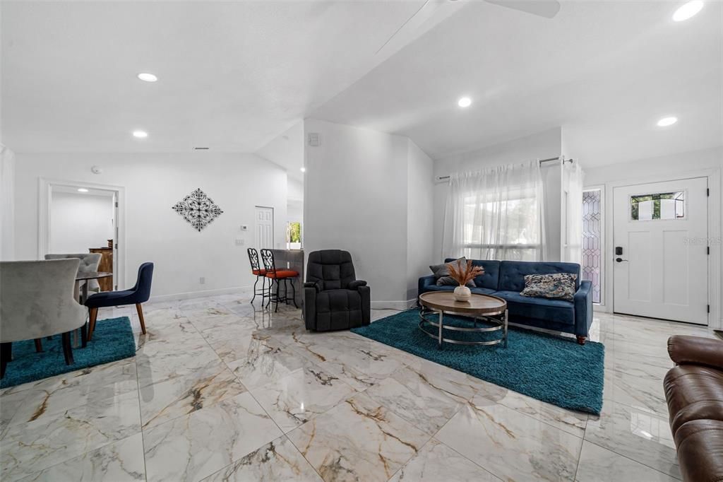 Active With Contract: $439,000 (3 beds, 2 baths, 1378 Square Feet)