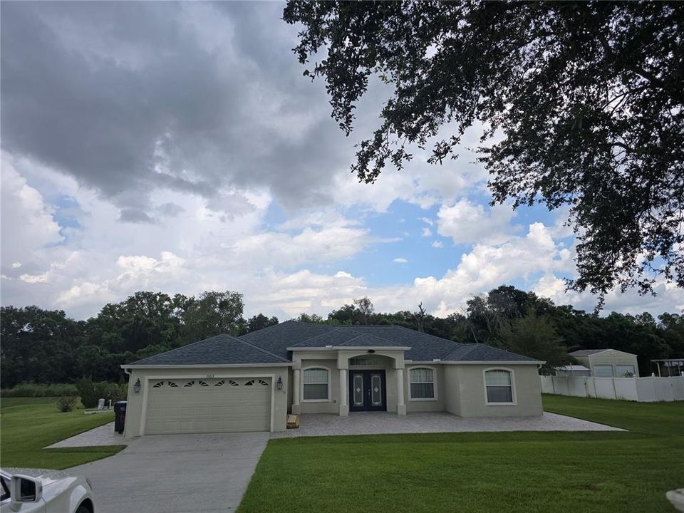 Active With Contract: $650,000 (4 beds, 3 baths, 2434 Square Feet)