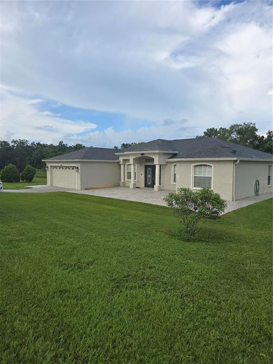 Active With Contract: $650,000 (4 beds, 3 baths, 2434 Square Feet)