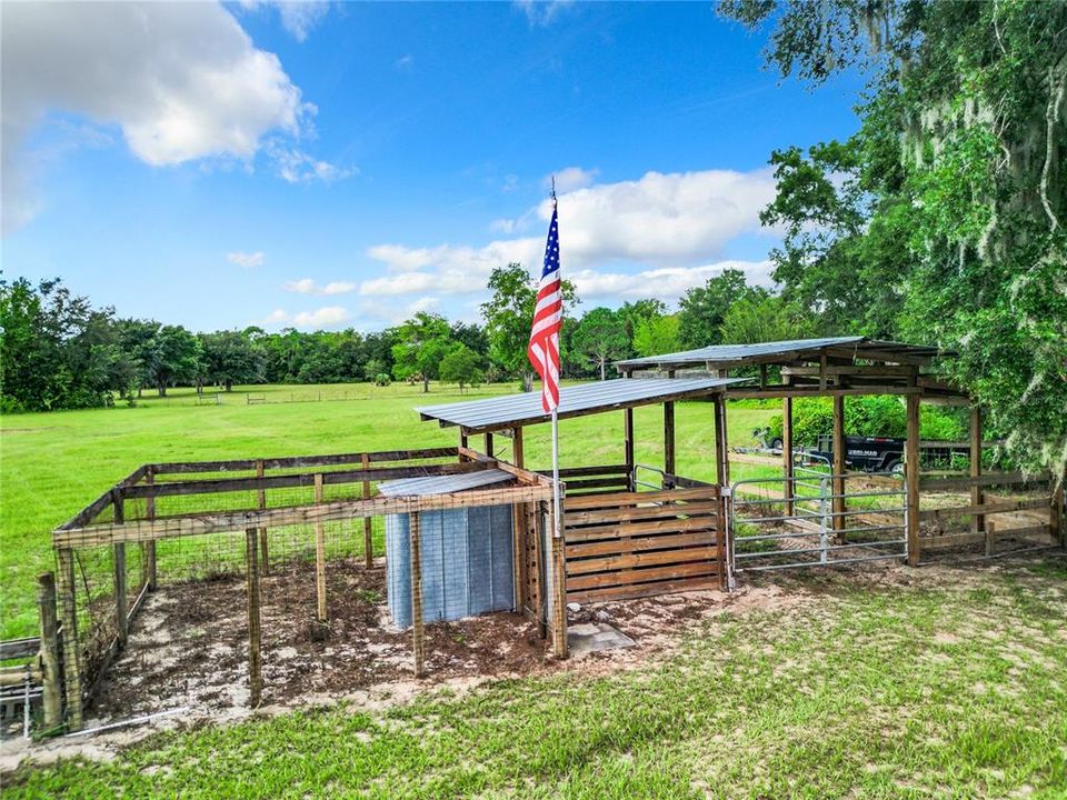 For Sale: $1,950,000 (4 beds, 3 baths, 4109 Square Feet)