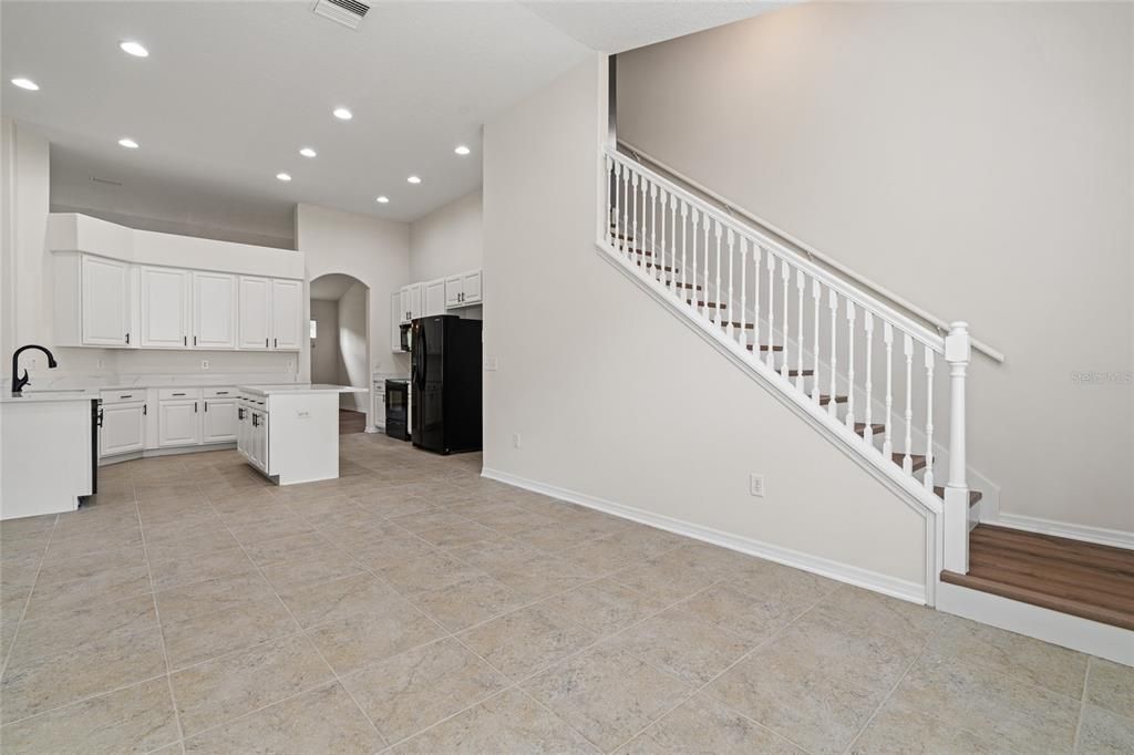 DINNING AREA IN KITCHEN