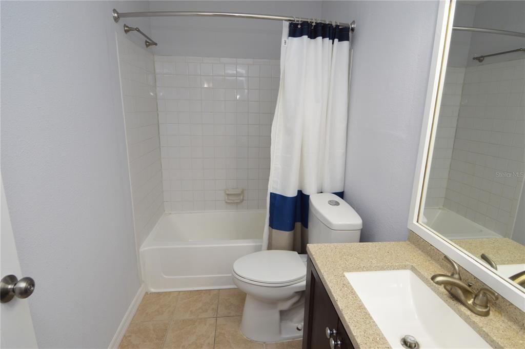 Active With Contract: $1,285 (1 beds, 1 baths, 622 Square Feet)