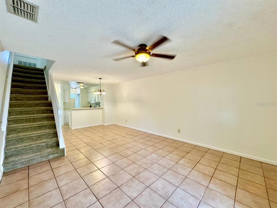 For Rent: $1,825 (2 beds, 2 baths, 1110 Square Feet)