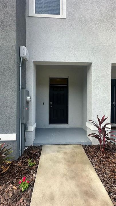 For Rent: $2,000 (3 beds, 2 baths, 1673 Square Feet)