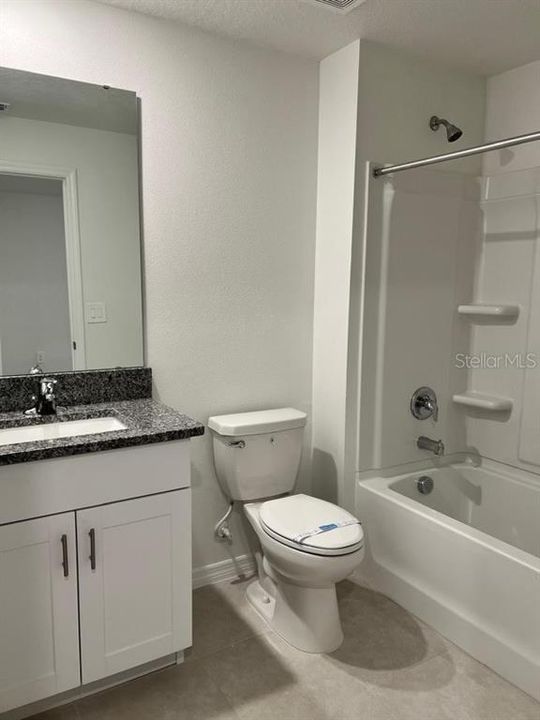 Active With Contract: $1,800 (3 beds, 2 baths, 1634 Square Feet)