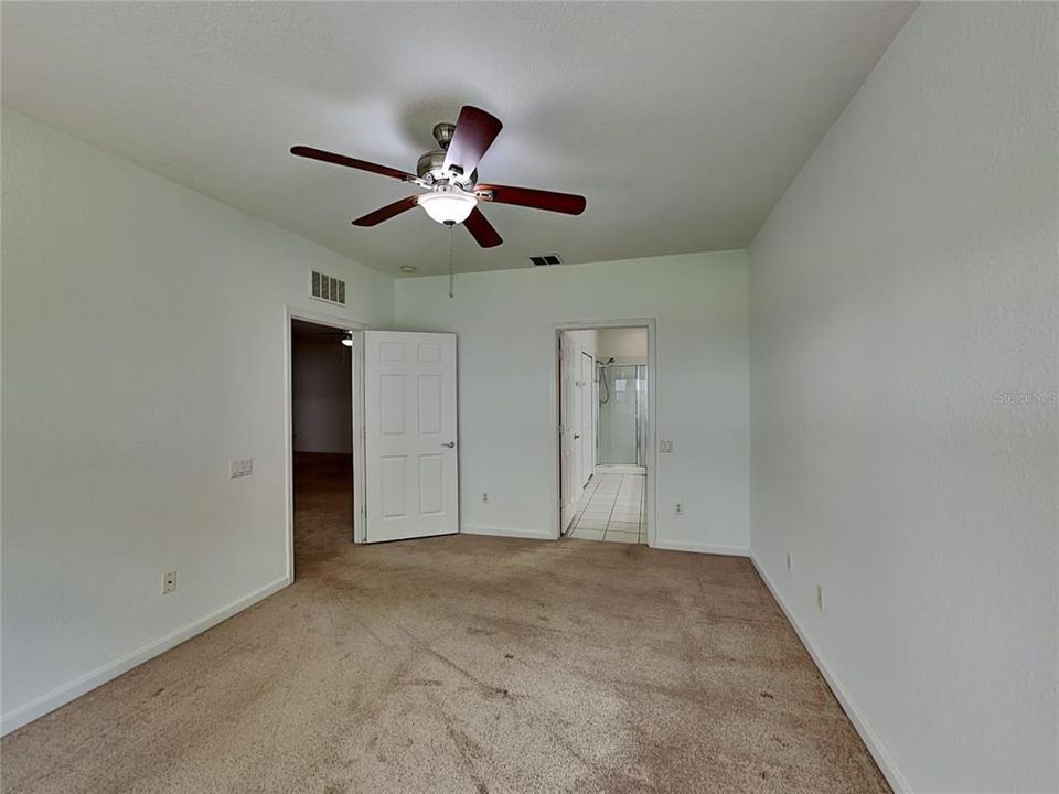 For Rent: $2,075 (2 beds, 2 baths, 1408 Square Feet)