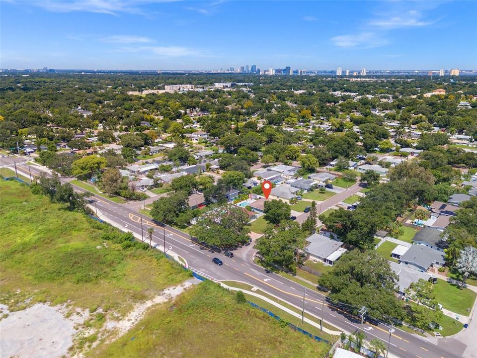 Active With Contract: $530,000 (3 beds, 2 baths, 1457 Square Feet)