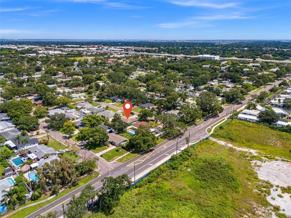 Active With Contract: $530,000 (3 beds, 2 baths, 1457 Square Feet)